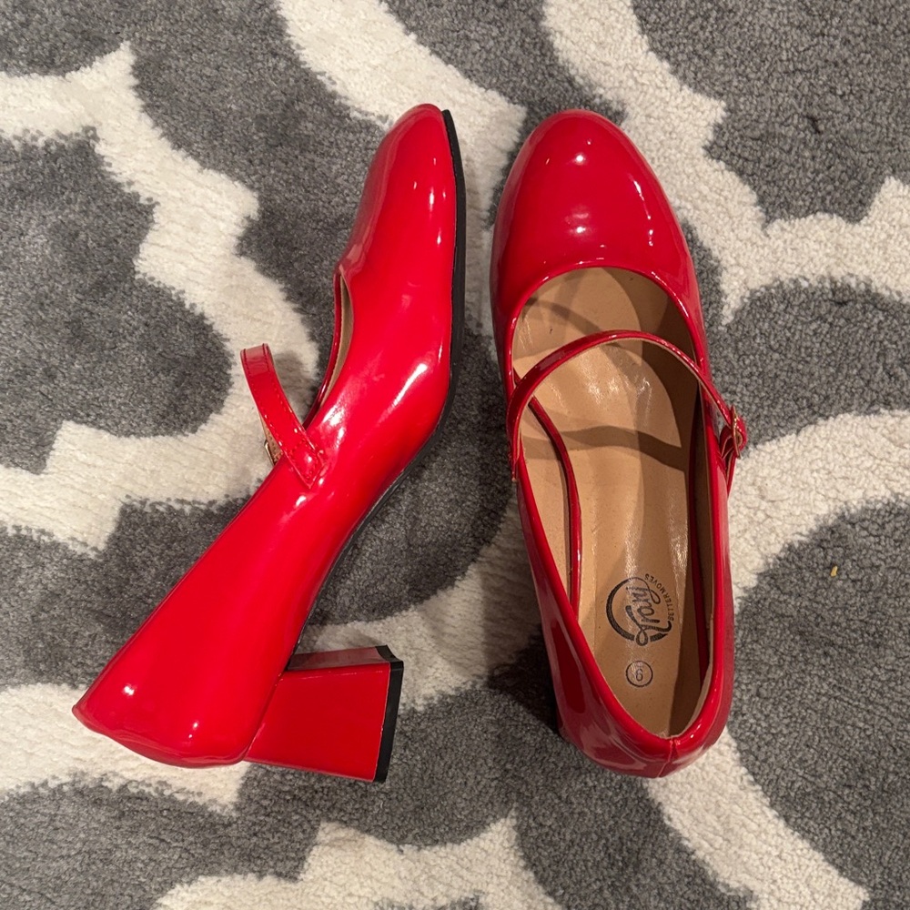 Trary Red Patent Leather Block Heels - Size 9